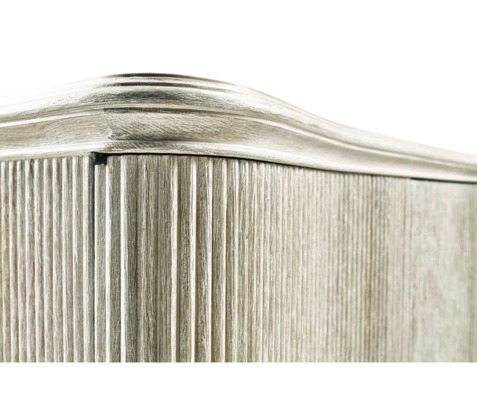 William Yeoward - Belleville Cabinet By Jonathan Charles